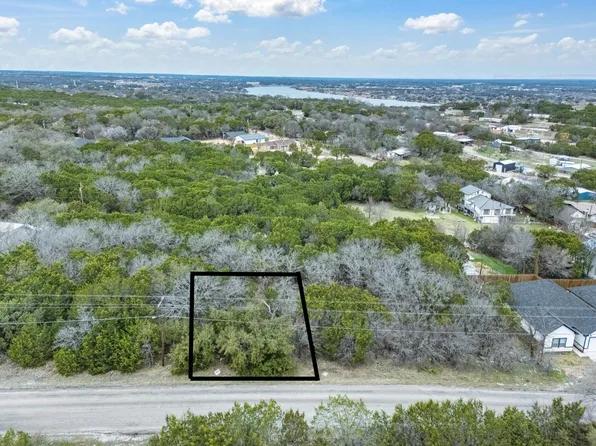 926 Ports O Call Dr, Granbury, TX 76048