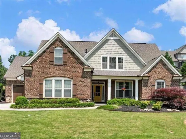 5202 Club Wildwood Dr, Buford, GA 30518