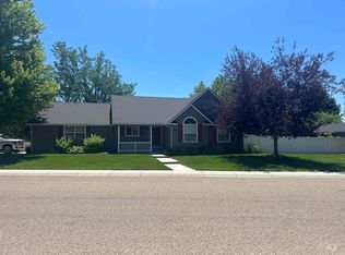 900 N Spur Ave, Parma, ID 83660