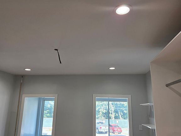 3rd image of 414 Mechanic St #1