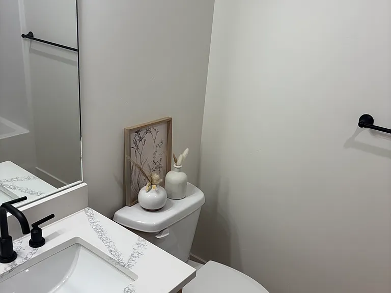 2125 Pebble Brook Ct — Photo 7