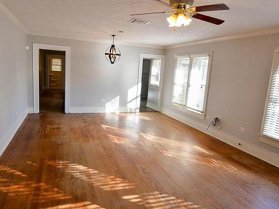 2nd image of 508 W Lang St