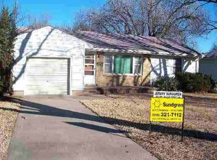 1536 Terrace Dr, El Dorado, KS 67042