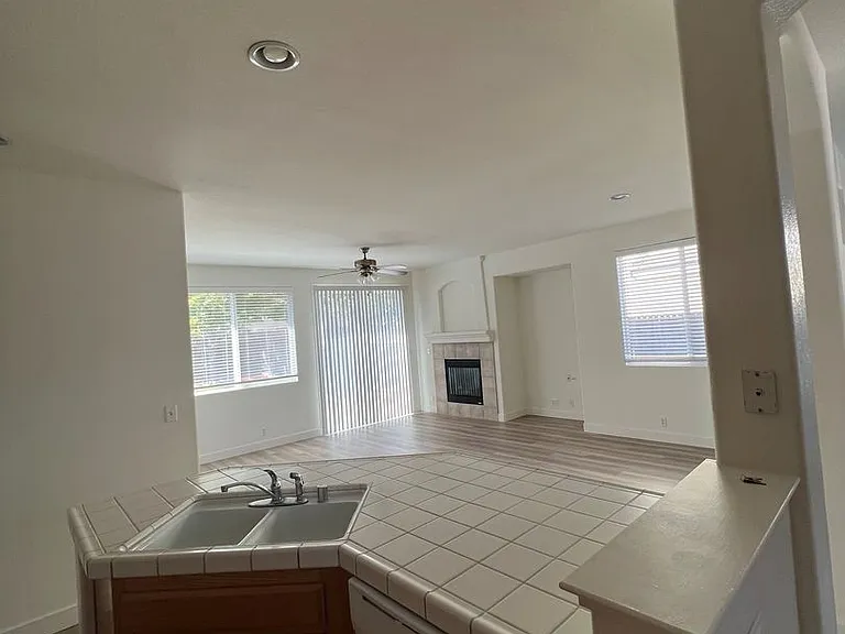 8321 Lewis Ave — Photo 6