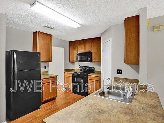 2nd image of 4808 Playschool Dr