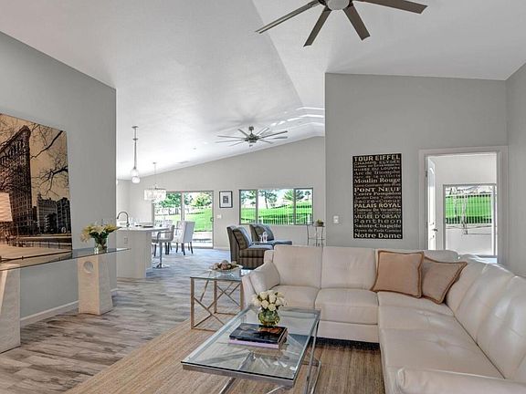 3rd image of 8751 Clubhouse Blvd