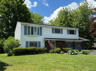 8135 Crimson Cir, Clay, NY 13041