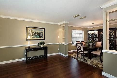 5th image of 2126 Mountshire Dr