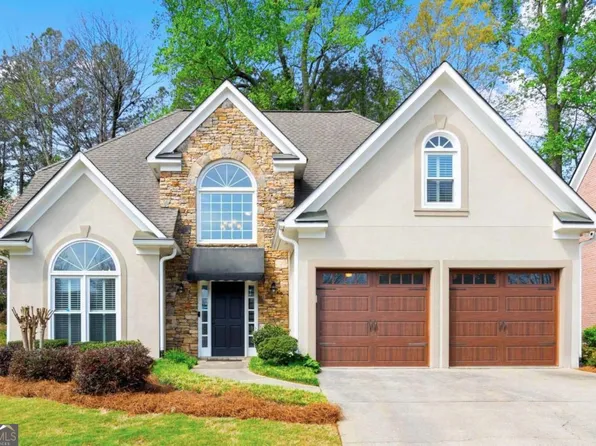 4972 Secluded Pines Dr, Marietta, GA 30068