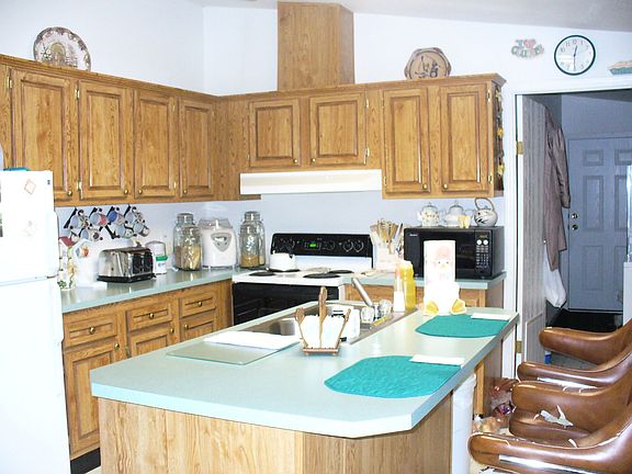 Kitchen With eating space