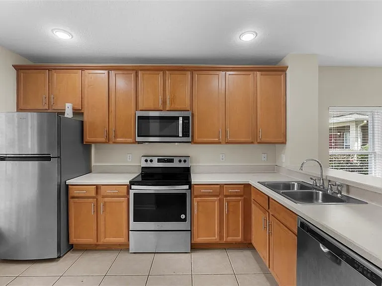 10325 Manderley Way #126 — Photo 10