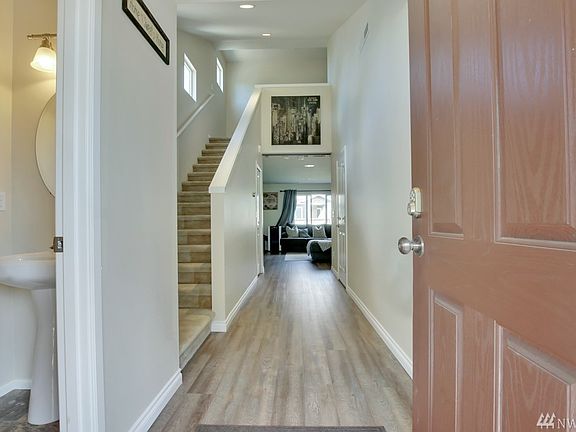 3rd image of 12809 81st Avenue Ct E
