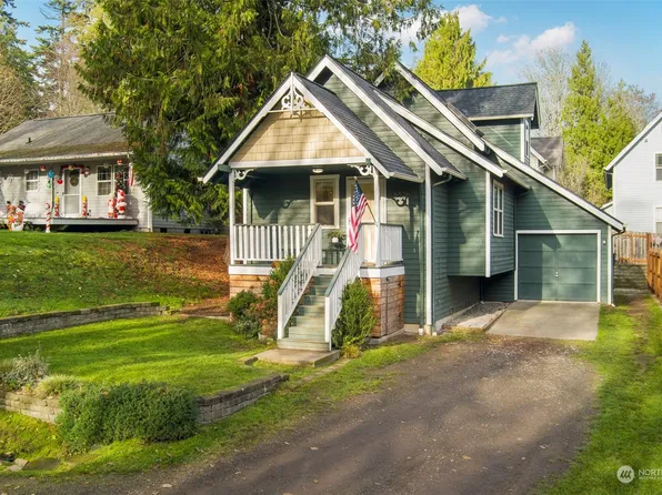 6526 NE South Street, Suquamish, WA 98392