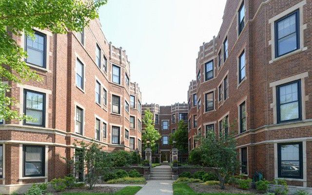 1st image of 634 Sheridan Sq APT 1