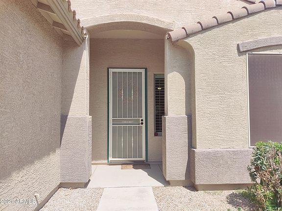 2nd image of 1712 W Paisley Dr
