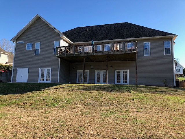 2nd image of 1505 Highcrest Way