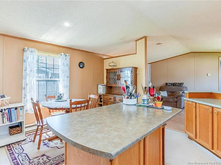 29 Gerald Blvd — Photo 14