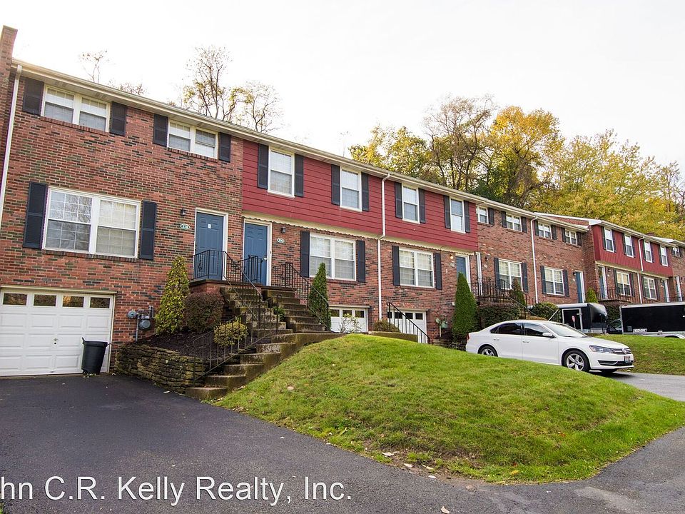 1st image of 372 Chapel Pl