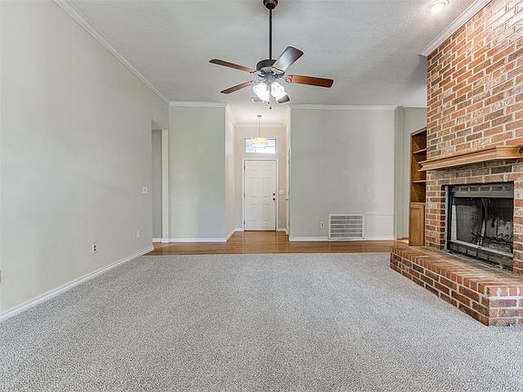 3rd image of 6713 NW 131st St