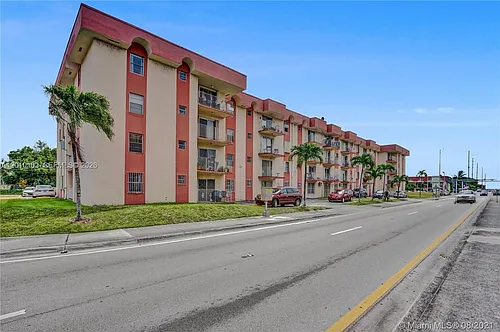6820 W Flagler St #310 Photo 1