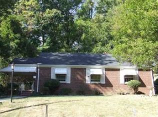 2411 Dellwood Dr, Greensboro, NC 27408