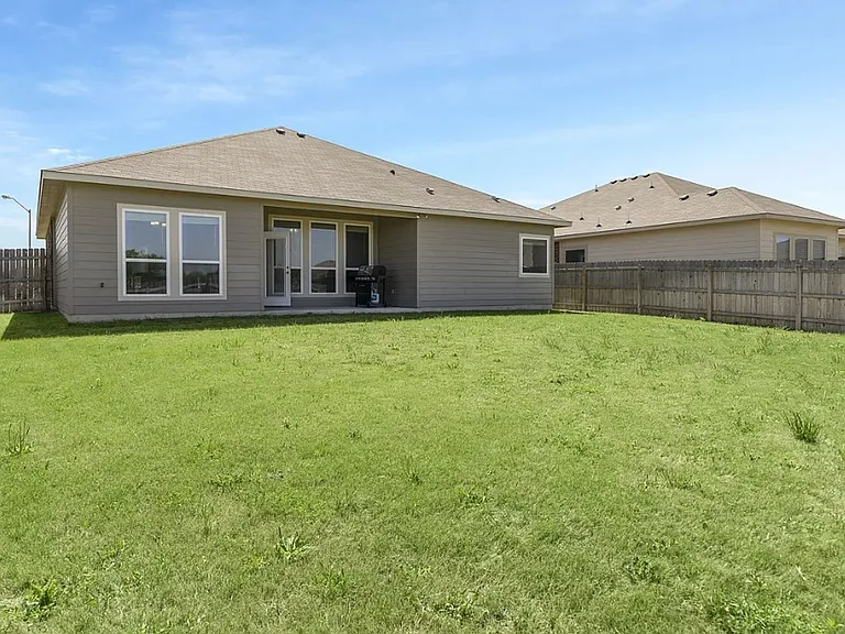 623 Rivington Dr — Photo 21
