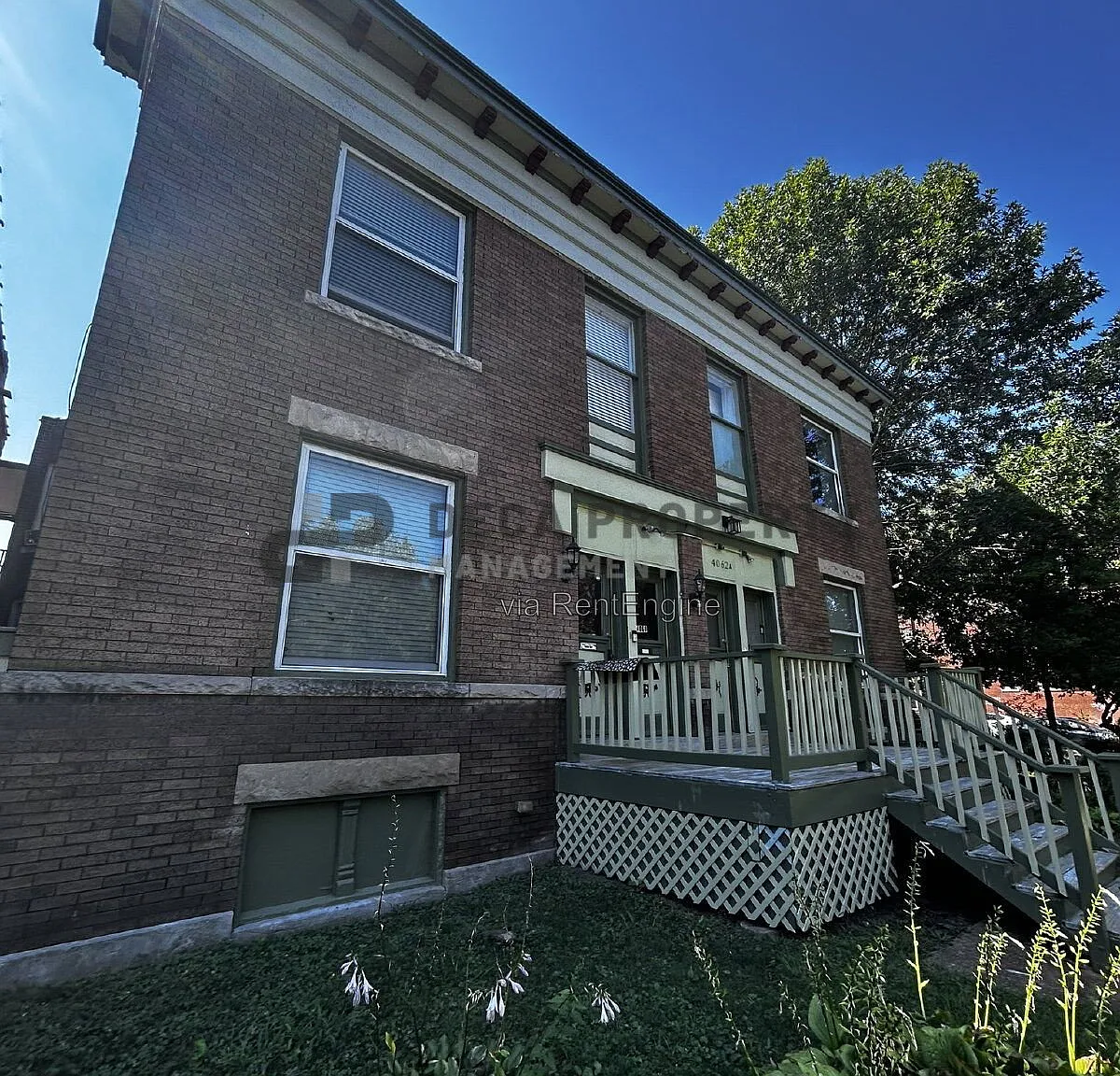 2 bed, 1.0 bath, 1185 sqft, $1,995 — Photo 2