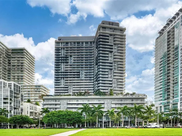 121 NE 34th St, Miami, FL