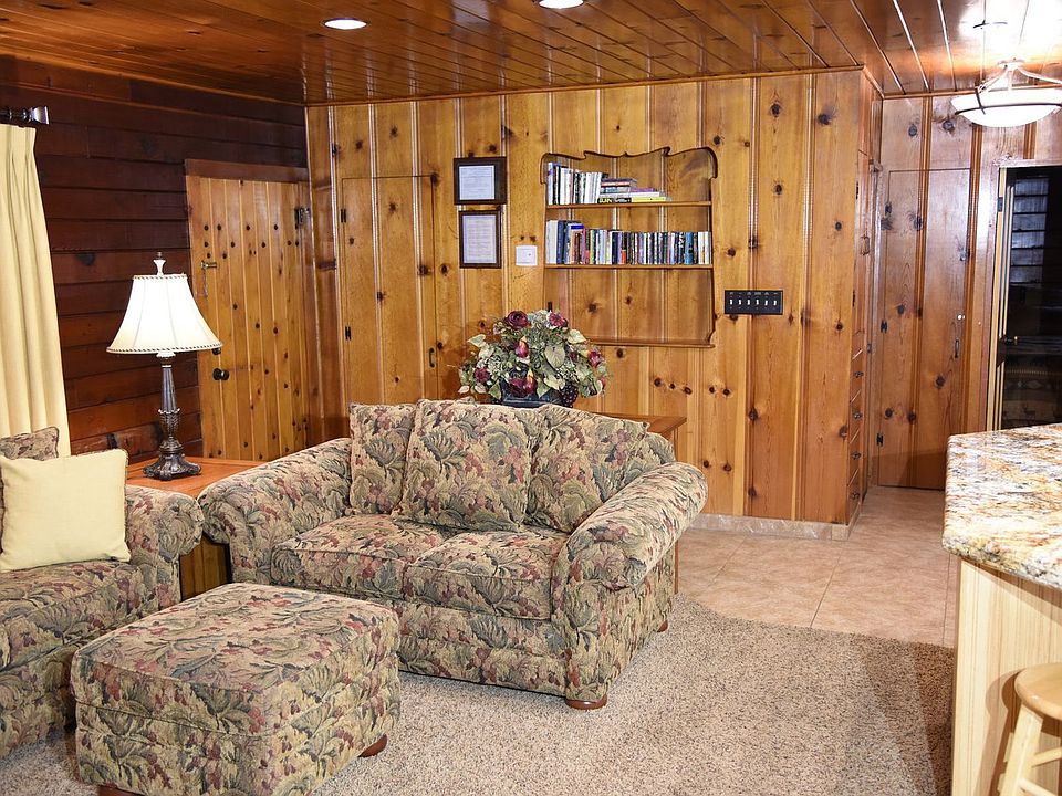 1st image of 2586 Deer Ln #Id1248054p