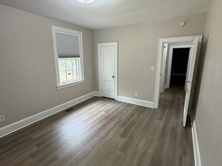 812 E Belt Blvd — Photo 12