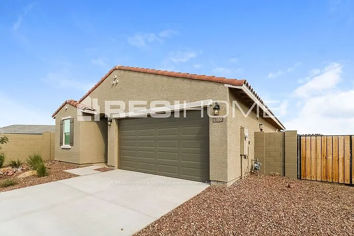 Building Photo - 18030 W Pierson St