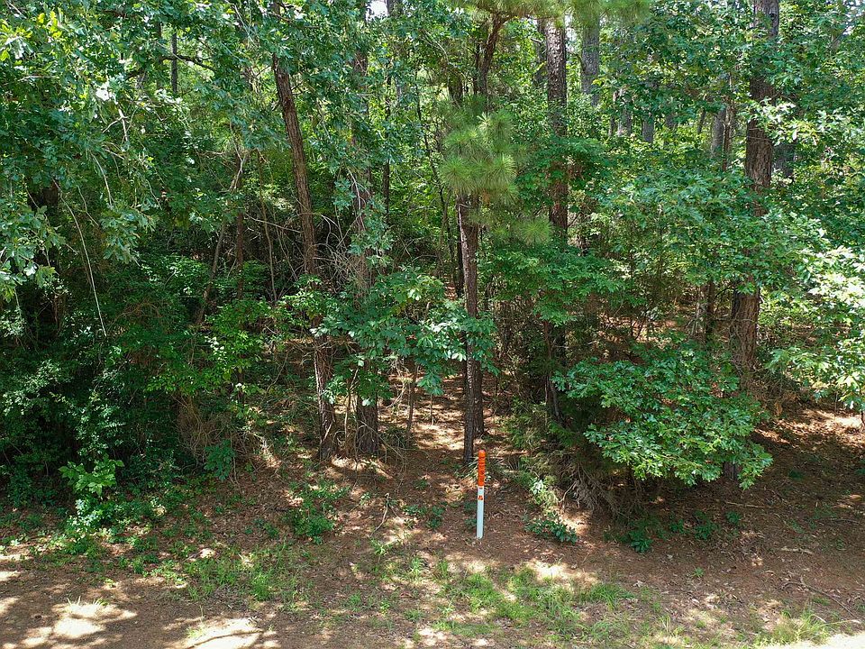 2nd image of Whippoorwhill Dr