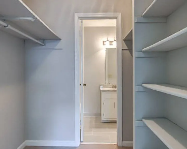 Generous Closet Space