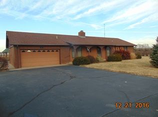 1019 Golf Course Rd, Fredonia, KS 66736