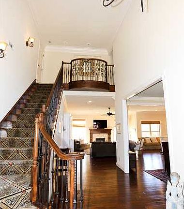 3rd image of 7004 Balmoral Dr