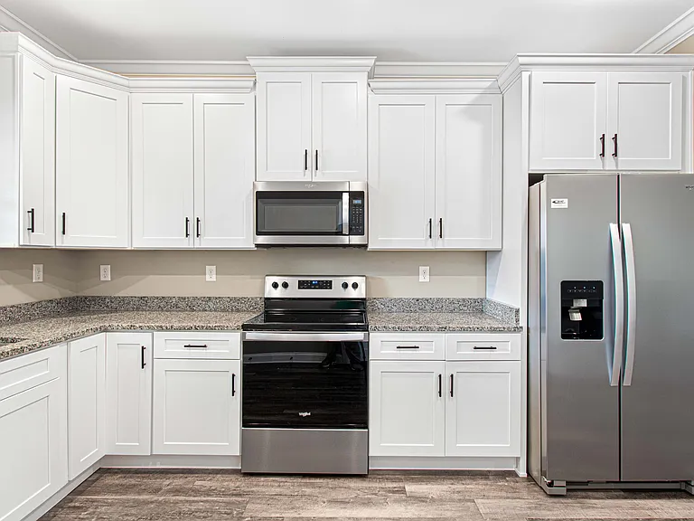 34 Suntrust Dr — Photo 2