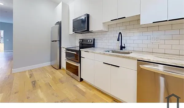 2 bed, 1038 sqft, $1,400 — Photo 3