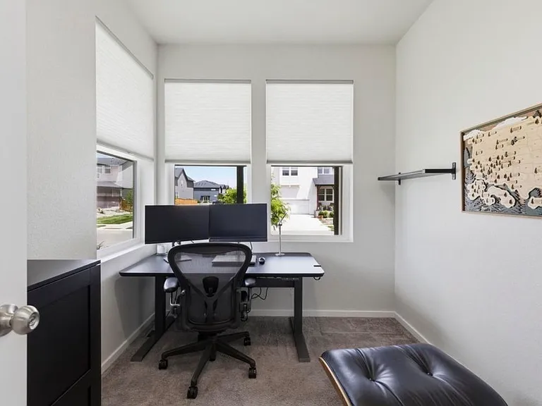 2933 Biplane St — Photo 4