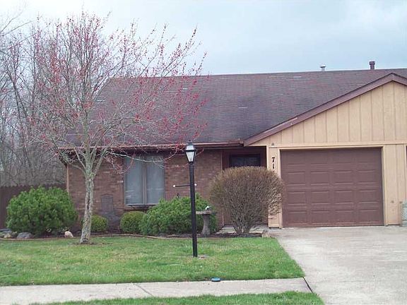 2nd image of 714 S Shore Ct