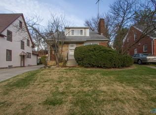 2120 Kensington Rd, Toledo, OH 43607