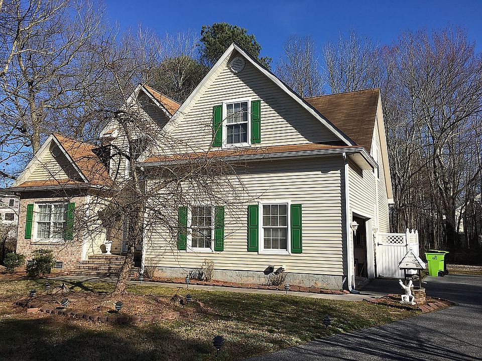 1st image of 38701 Newport Village Dr