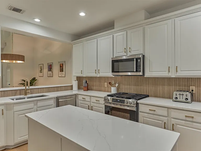 27 Medley Ln — Photo 7