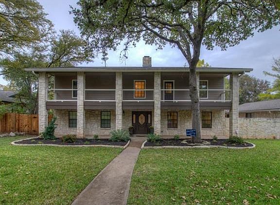 5th image of 9815 Mandeville Cir
