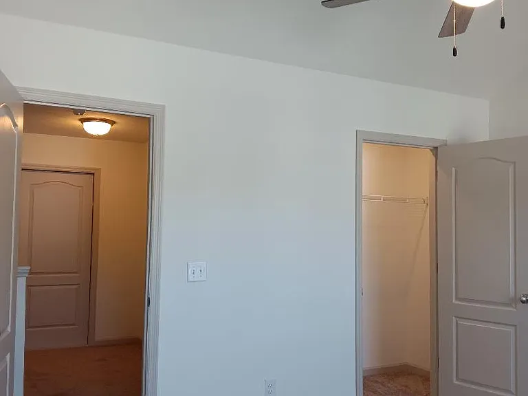 724 Buddy Ct — Photo 35