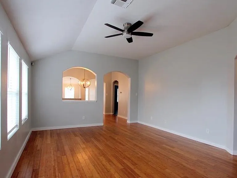 4611 Parkstone Bend Ct — Photo 9