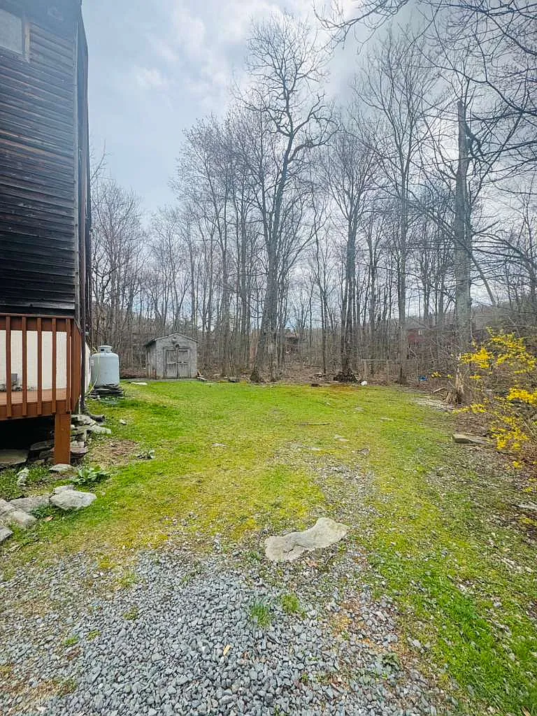 Building Photo - 30 Edelweiss Dr