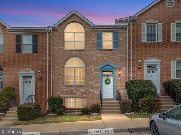 46662 Clearview Ter, Sterling, VA 20164