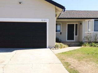 1231 Greenwood Cir, Hollister, CA 95023