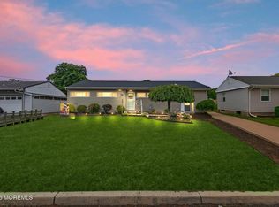 75 Princeton Rd, Parlin, NJ 08859