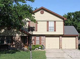 7221 Wayfarer Trl, Fort Worth, TX 76137